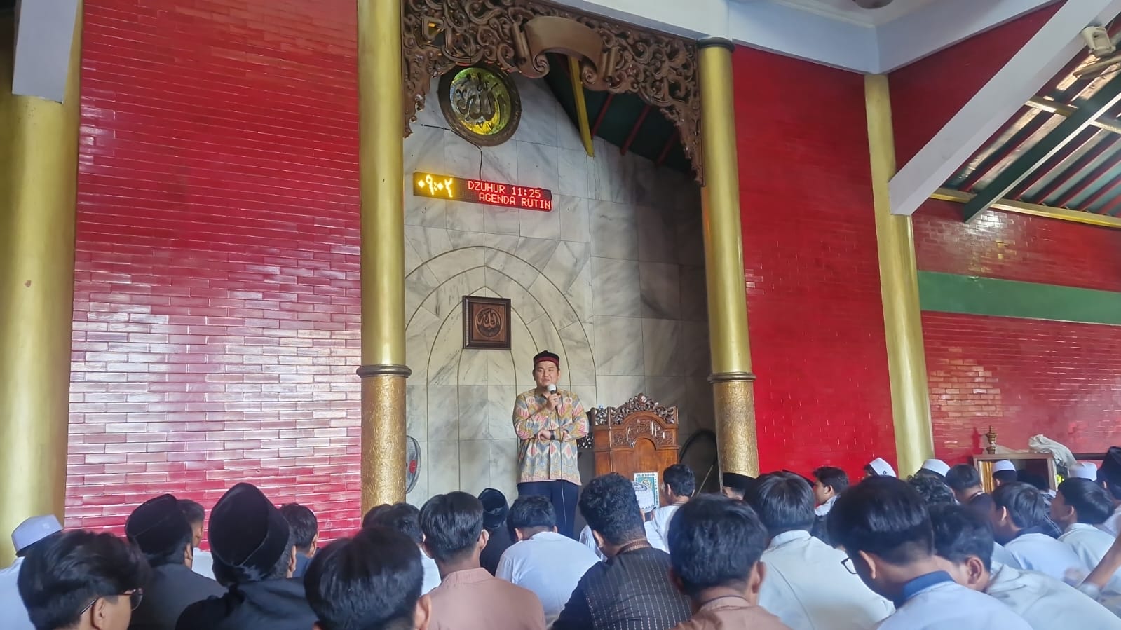 Gambar SMK Barunawati, peringati Maulid Nabi di Masjid Cheng Ho Surabaya
